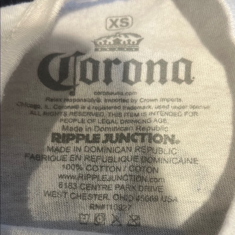 Corona White Short Sleeve Tee Timeless Comfort - Picture 3 of 4